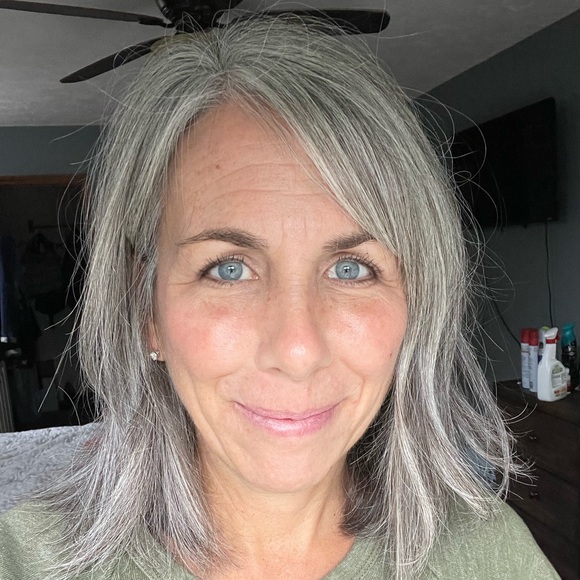 Meet your Posher, Jen - Picture 1 of 1